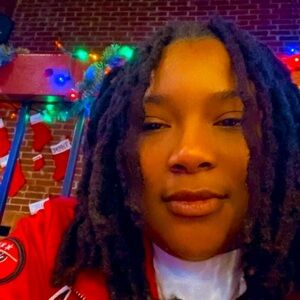 Meet your Posher, Jasmine